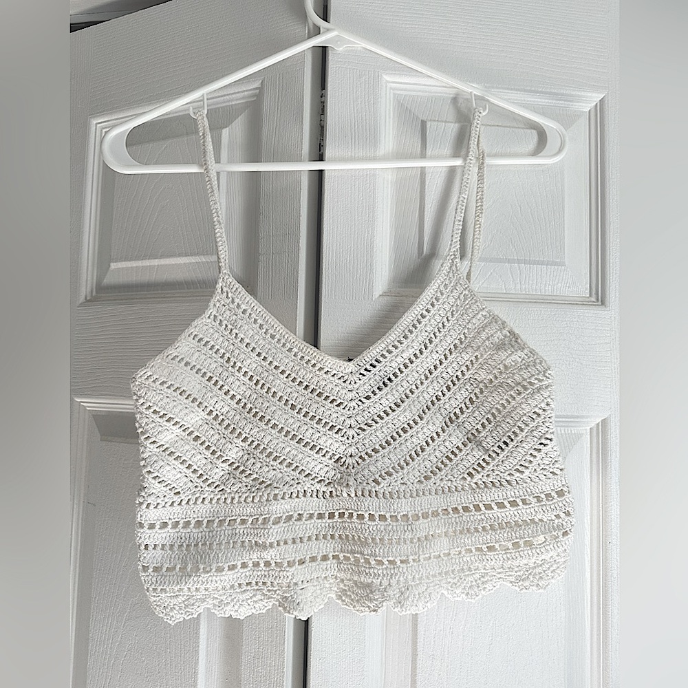 H&M Crochet Crop Top